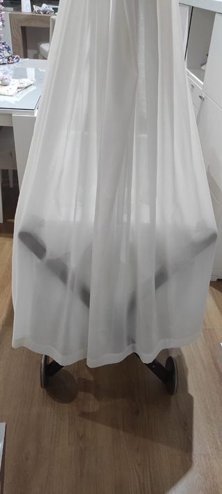 Minicuna bebé casi nueva