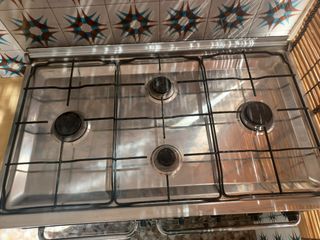 Cocina de gas con horno