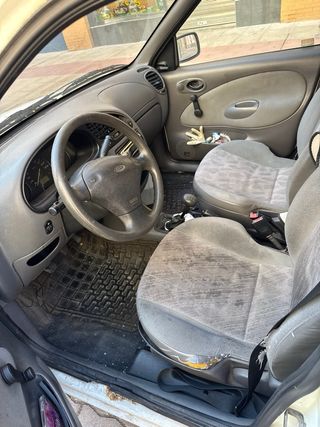 Ford Transit Courier 1999