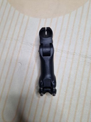 Potencia de bicicleta negra