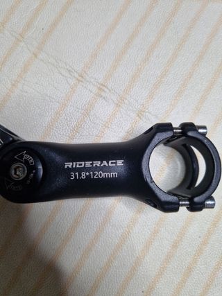 Potencia de bicicleta negra