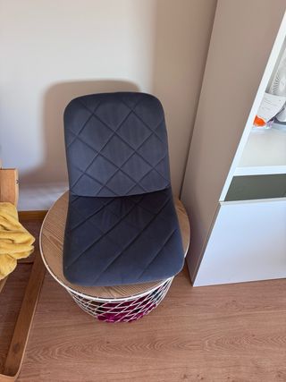 Juego de 4 sillas de comedor grises