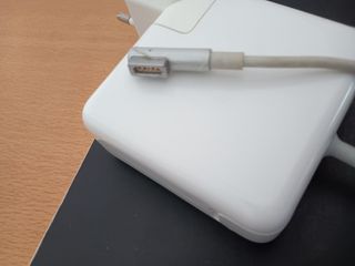 Adaptador de corriente Magsafe MacBook Pro Apple