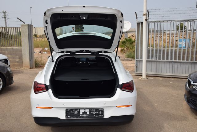 Mercedes-Benz Clase CLA180CDi Shooting Brake 2022