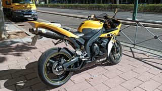 Yamaha R1 50 aniversario