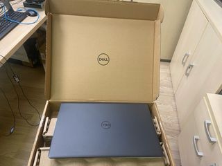 Dell Inspiron 15 i7-1355 15.6 in nero