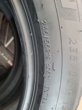 2 Neumáticos  235/55 R19 Michelin 