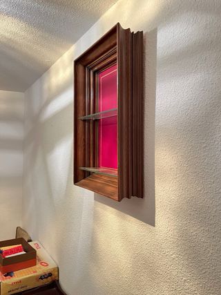 Estantería madera con baldas cristal