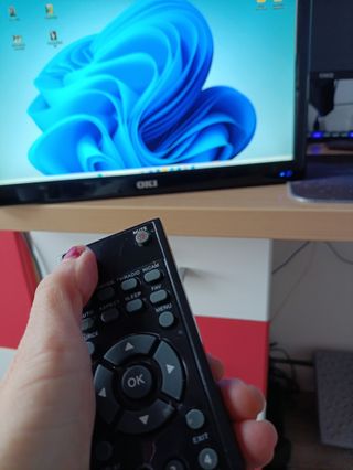 TV LCD OKI 18.5 LC1971-EU