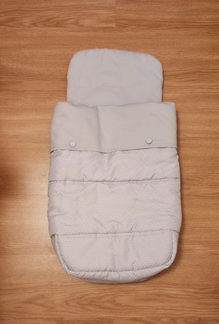 Saco capazo bebé gris topitos