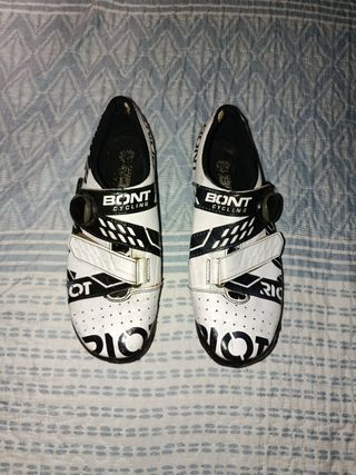 Botas Ciclismo Bont Blancas y Negras