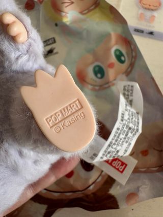 Labubu ZIZI Have a Seat Peluche