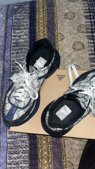 Zapatillas Rython Beige/Azul
envio rapido