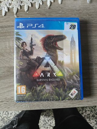 ARK Survival Evolved PS4