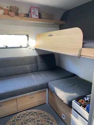 Caravana Adria Adora 673PK como nueva y con extras