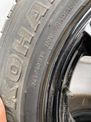 Llantas Dotz con Neumáticos Yokohama 265/60R18