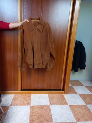 Cazadora ante marrón