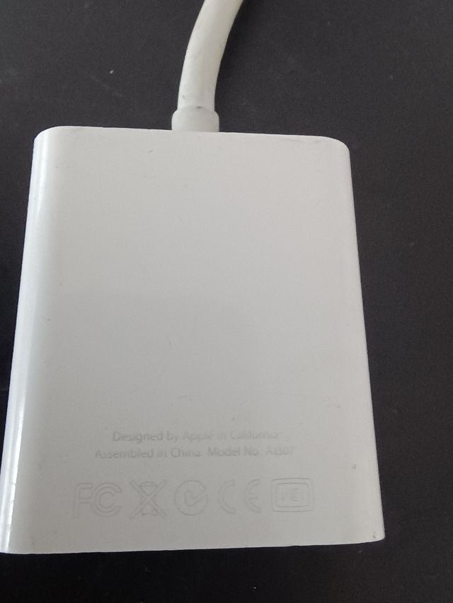 Adaptador Mini DisplayPort a VGA Apple