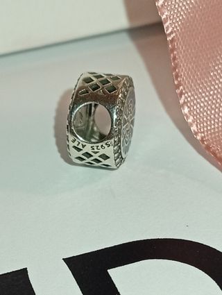 Charm Pandora Rosone di Cattedrale Multicolore Arg