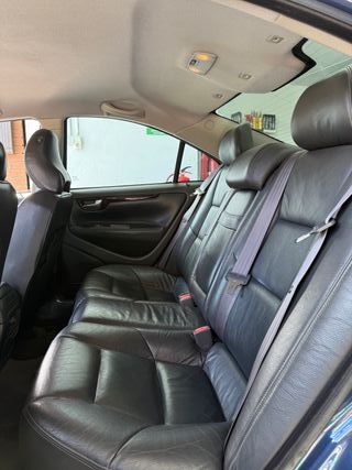 Volvo S60 2.4!!