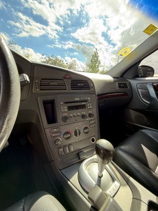 Volvo S60 2.4!!