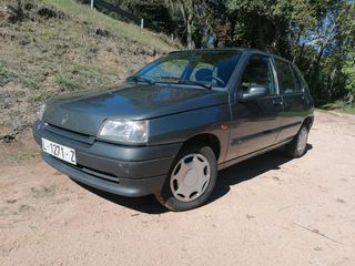 Renault Clio 1996