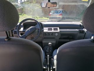Renault Clio 1996