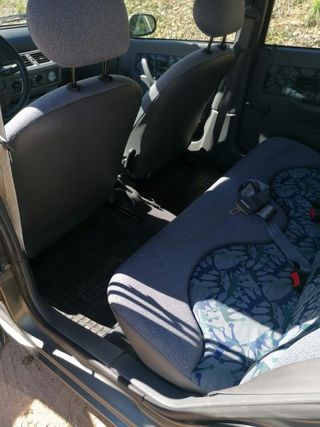 Renault Clio 1996