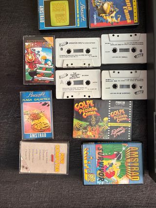Ordenador Amstrad CPC 464 y juegos de cassette