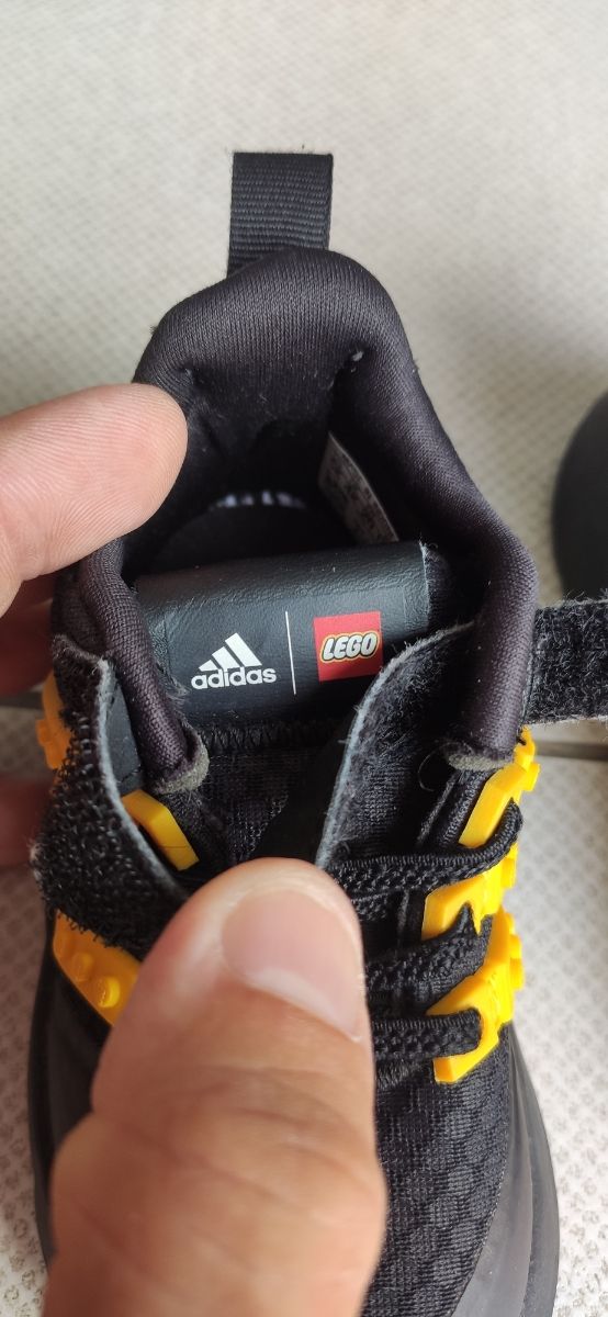 Scarpe Adidas x LEGO Bambino/a - Taglia 20