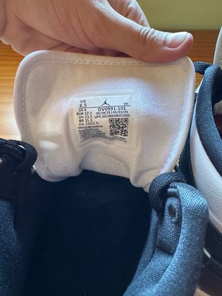 Tenis Jordan Air 1 Negro Blanco