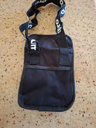 Bandolera Umbro Negra