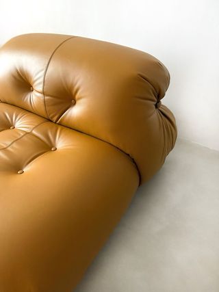 Sillón Soriana de Afra & Tobia Scarpa