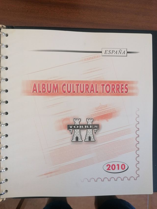 ESPAÑA MNH** ETICHETTE IN ALBUM 2009 e 2010 (2 ANNI)