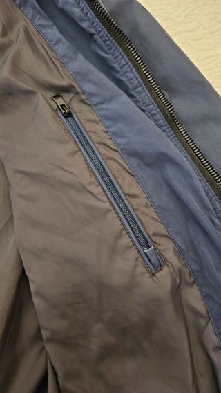 Cazadora bomber azul hombre