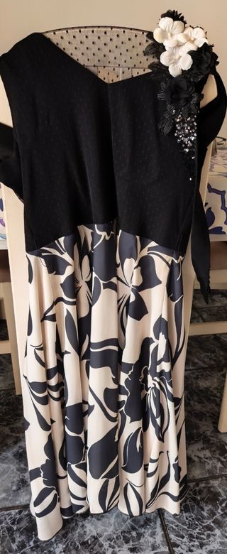 Vestido de fiesta beige y negro
