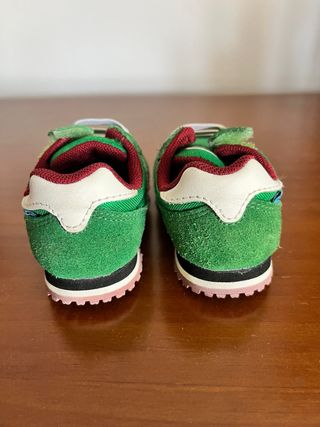 Zapatillas Munich bebé verdes