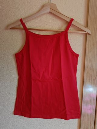 Camiseta de tirantes roja