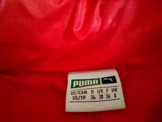 Chaqueta Puma Roja con Capucha