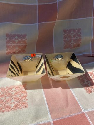 Ceniceros o centros de mesa decorativos