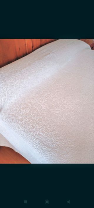 Colcha blanca (235×235 cm) El Corte Inglés