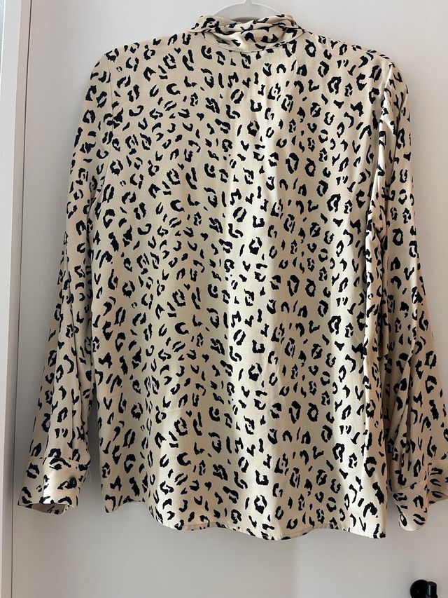 Blusa Zara Estampado Leopardo Talla S