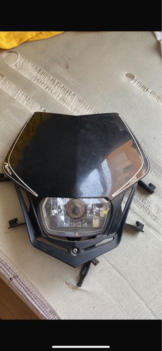 Máscara Faro Moto Negra