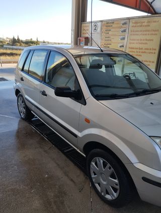 Ford Fusion 2005