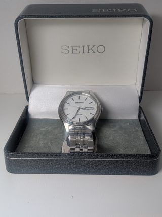 Seiko Solar V158 - Hombre - Señales de uso correa
