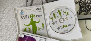 Consola Wii Roja + Balance Board + Juegos