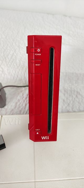 Consola Wii Roja + Balance Board + Juegos