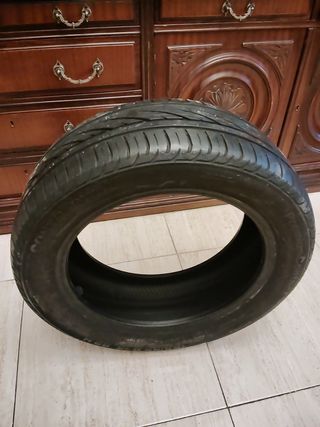 Rueda de coche