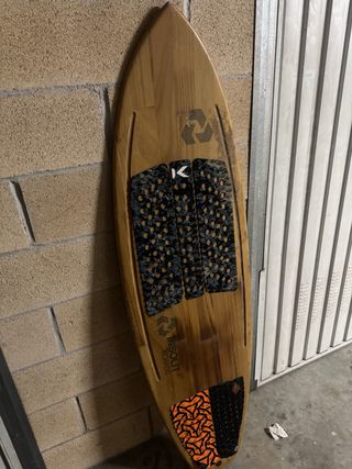 Tabla Insolit Boards Kitesurf Strapless