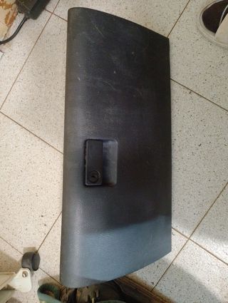 Guantera Mazda 6 2004